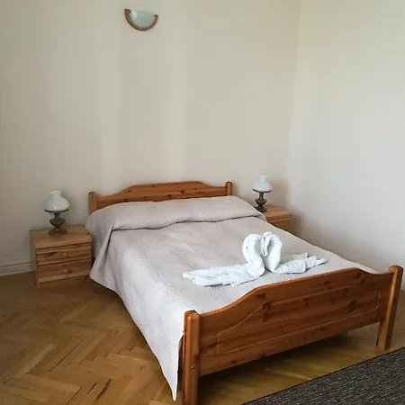 מלון Zamek Ksiazecy W Olesnicy *