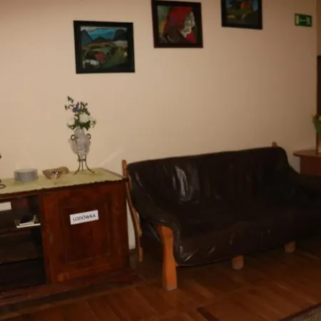 Zamek Ksiazecy W Olesnicy מלון Oleśnica