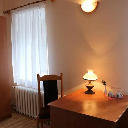 Zamek Ksiazecy W Olesnicy מלון