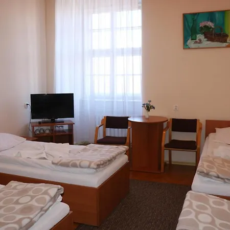 מלון Zamek Ksiazecy W Olesnicy Oleśnica