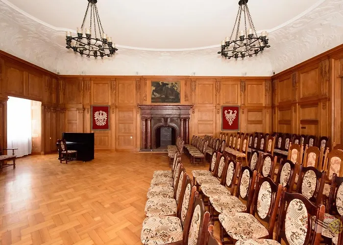 ホテル Zamek Ksiazecy W Olesnicy *