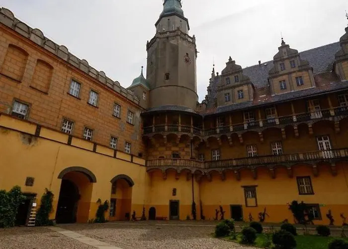 ホテル Zamek Ksiazecy W Olesnicy Oleśnica