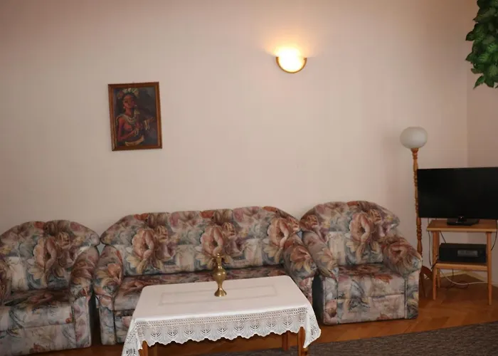 Zamek Ksiazecy W Olesnicy ホテル Oleśnica